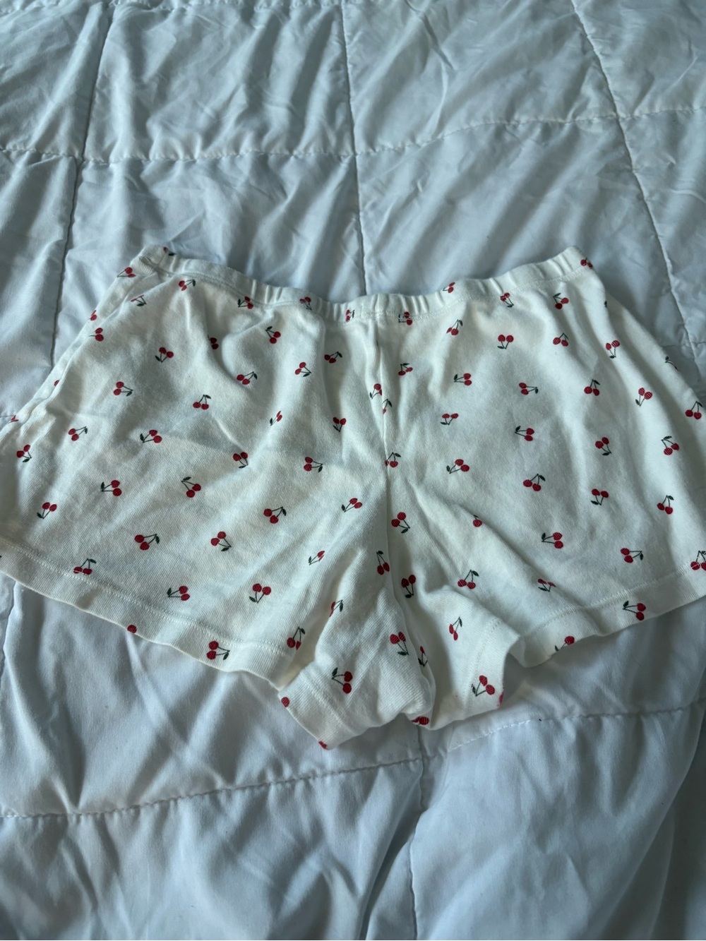 Brandy Melville Cream Cherry-Print Sleep set - Picture 8 of 9